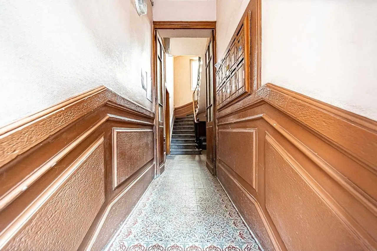 Apartment Le Petit Rochette - Appartement 2 Pers- Jean Mace Lyon France